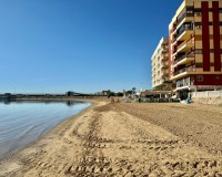 Sale - Apartment / flat - Torrevieja - Playa Acequion