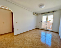 Sale - - APARTMENT - Torrevieja Centro - Torrevieja