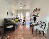 Sale - Bungalow Planta Alta - Los Montesinos