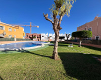 Sale - Bungalow Planta Alta - Los Montesinos
