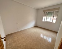 Sale - Bungalow Planta Baja - Daya Nueva