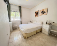 Sale - Bungalow Planta Baja - Torrevieja - TORREVIEJA