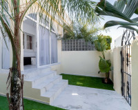 Sale - Bungalow - Torrevieja - Aguas Nuevas