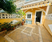 Sale - Bungalow - Torrevieja - Aguas Nuevas