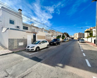 Sale - Casa - Torrevieja - TORREVIEJA