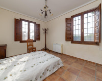 Sale - Chalet - Daya Nueva