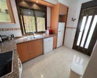 Sale - Chalet - Guardamar del Segura - raso