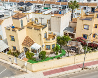 Sale - Chalet - Orihuela Costa - La Zenia- Orihuela costa