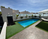 Sale - Chalet - Orihuela Costa