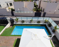 Sale - Chalet - Orihuela Costa