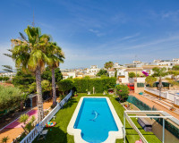 Sale - Chalet - San Fulgencio