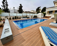 Sale - - CHALET - Torrevieja - La Mata
