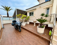 Sale - - CHALET - Torrevieja - La Mata