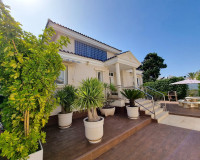 Sale - - CHALET - Torrevieja - La Mata