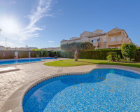 Sale - Chalet - Torrevieja - Pueblo - Centro