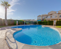 Sale - Chalet - Torrevieja - Pueblo - Centro