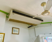 Sale - Commercial - Torrevieja - TORREVIEJA