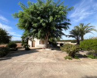 Sale - Country house - Albatera