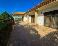 Sale - Country house - Orihuela