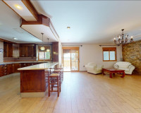 Sale - Detached House / Villa - Catral