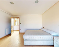 Sale - Detached House / Villa - Catral