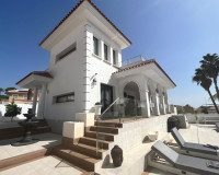 Sale - Detached House / Villa - Ciudad Quesada