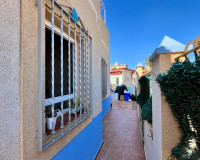 Sale - House - Torrevieja - Zona los Frutales