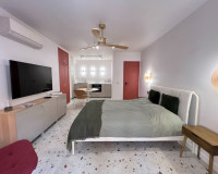 Sale - Study - La Mata