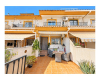 Sale - Townhouse - Daya Nueva