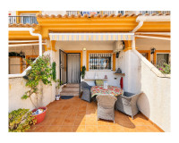 Sale - Townhouse - Daya Nueva