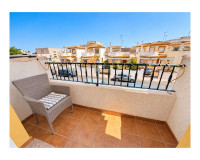 Sale - Townhouse - Daya Nueva