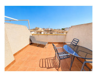 Sale - Townhouse - Daya Nueva