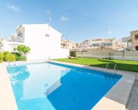 Sale - Townhouse - Torrevieja - TORREVIEJA