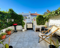 Sale - Townhouse - Torrevieja - Urbanización San Luis