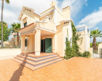Sale - Villa - Orihuela Costa