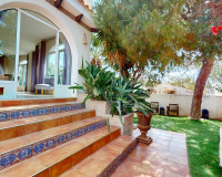 Sale - Villa - Orihuela Costa