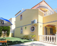 Sale - Villa - Torrevieja - TORREVIEJA