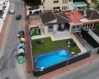 Sale - Villa - Torrevieja - TORREVIEJA