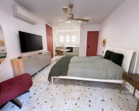 Short time rental - Study - La Mata