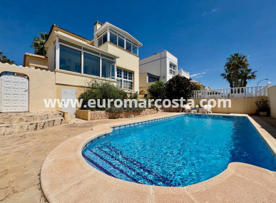 Single Family Home - Objekte zum Wiederverkauf - Orihuela - Orihuela Costa