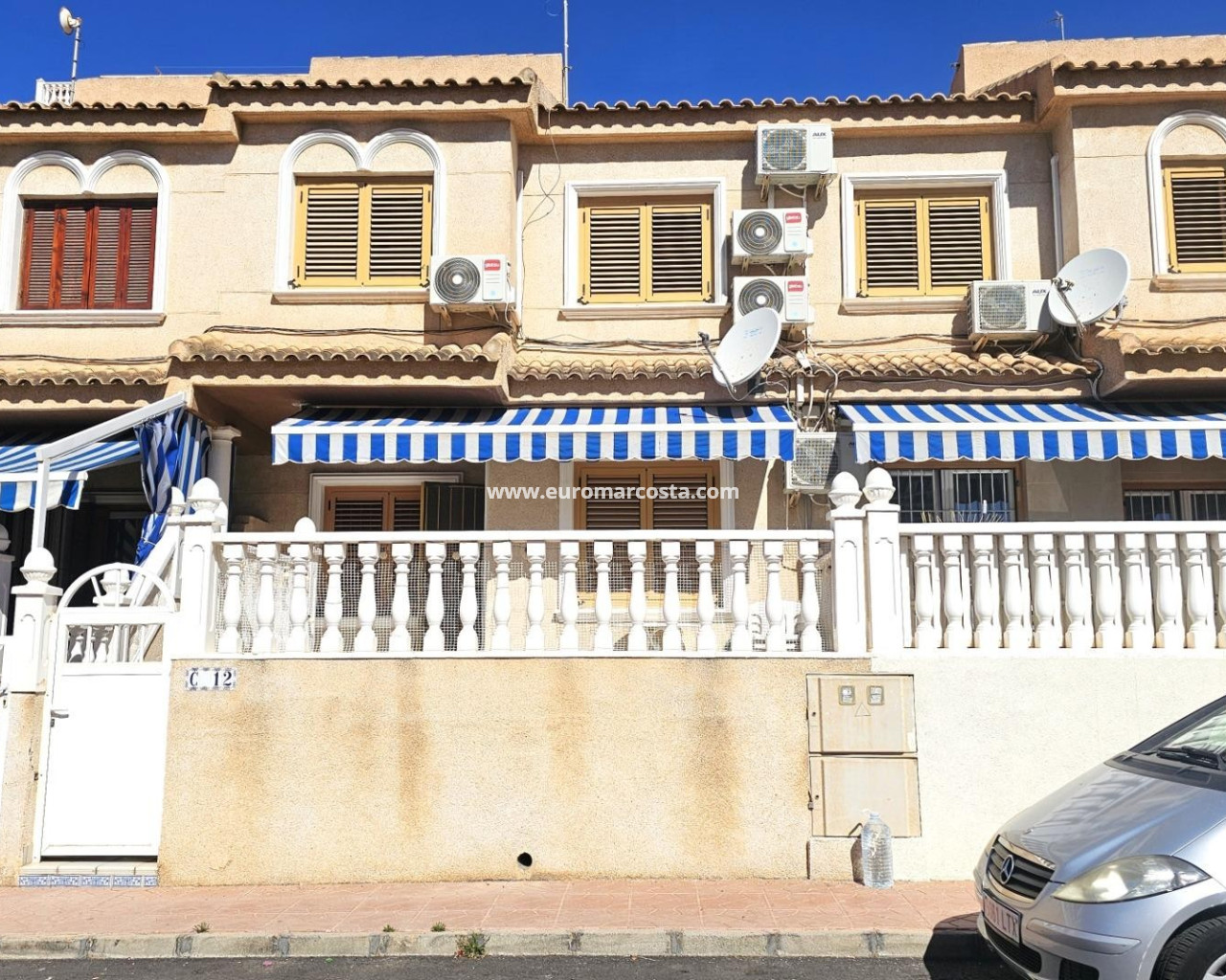 Stadthaus · Objekte zum Wiederverkauf · La Mata · 4476