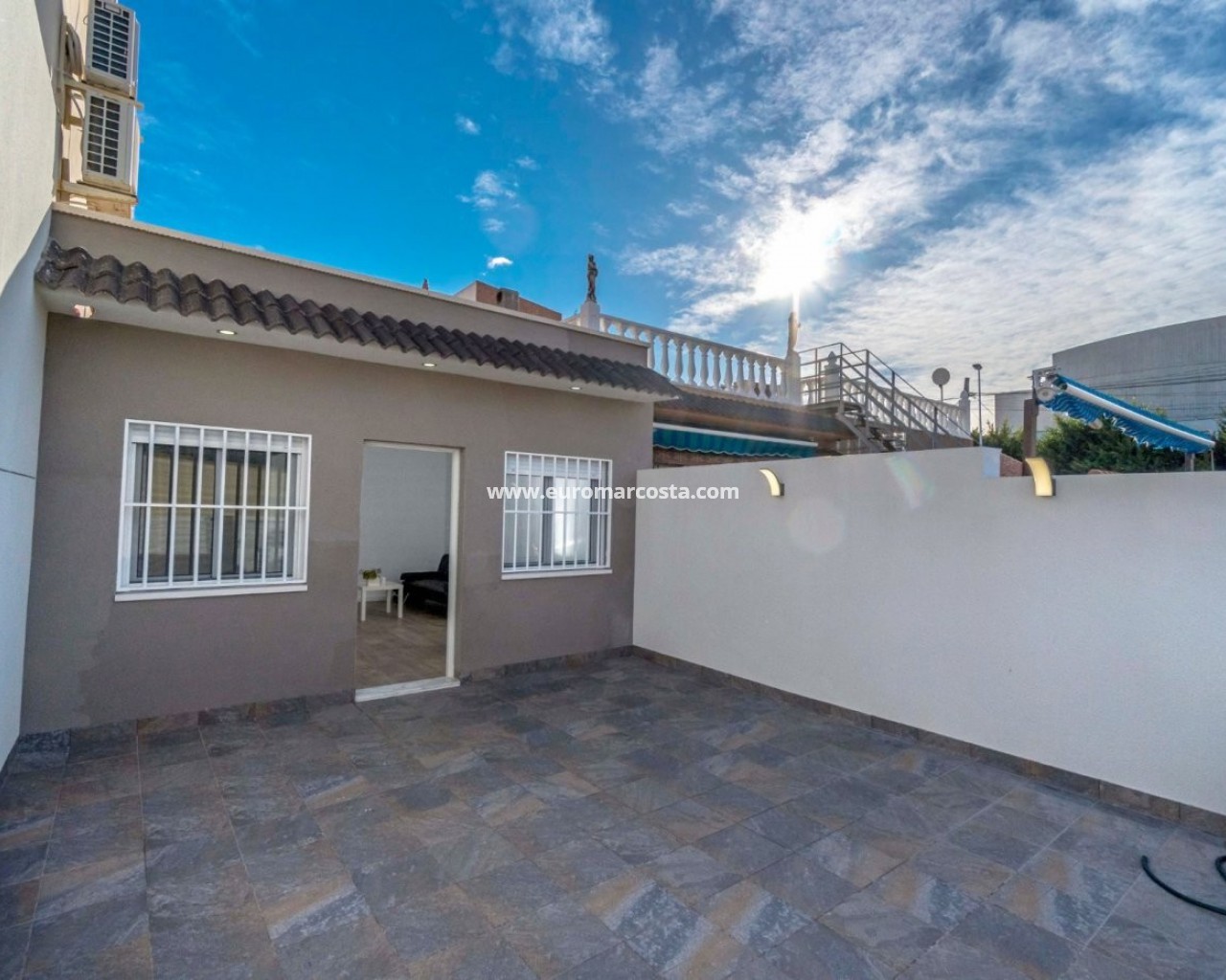 Stadthaus · Objekte zum Wiederverkauf · Torrevieja · 4121