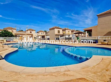 Stadthaus - Objekte zum Wiederverkauf - Torrevieja - TORREVIEJA