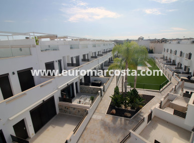 terraced - Nueva construcción  - Pilar de la Horadada - Pilar de la Horadada