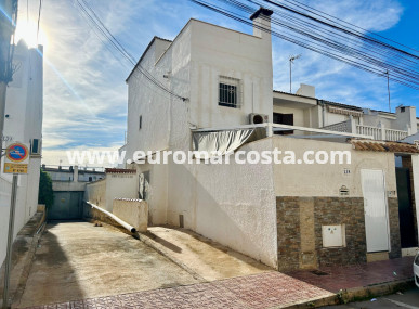 Town House - Sale - Torrevieja - TORREVIEJA