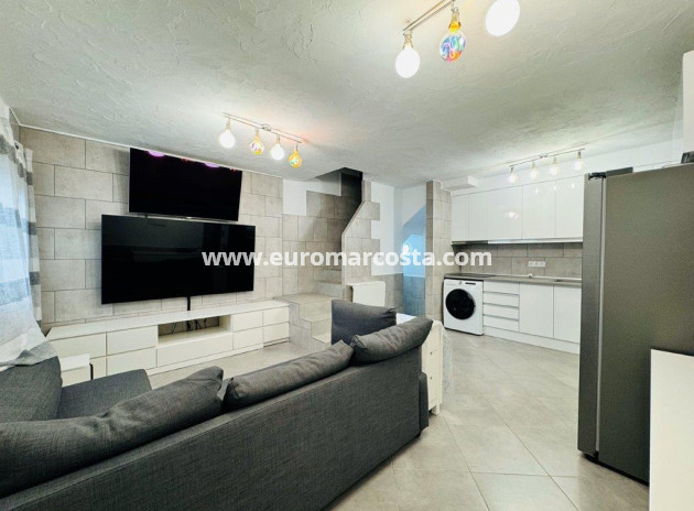 Townhouse / Duplex/Corner · Sale · La Mata · La Mata