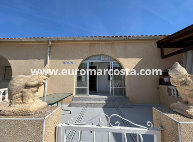 Townhouse - Sale - Torrevieja - TORREVIEJA