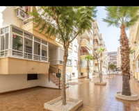 Venta - Apartamento / piso - Torrevieja - TORREVIEJA