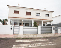 Venta - Bungalow - Daya Nueva