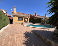 Venta - Chalet - Guardamar del Segura - raso